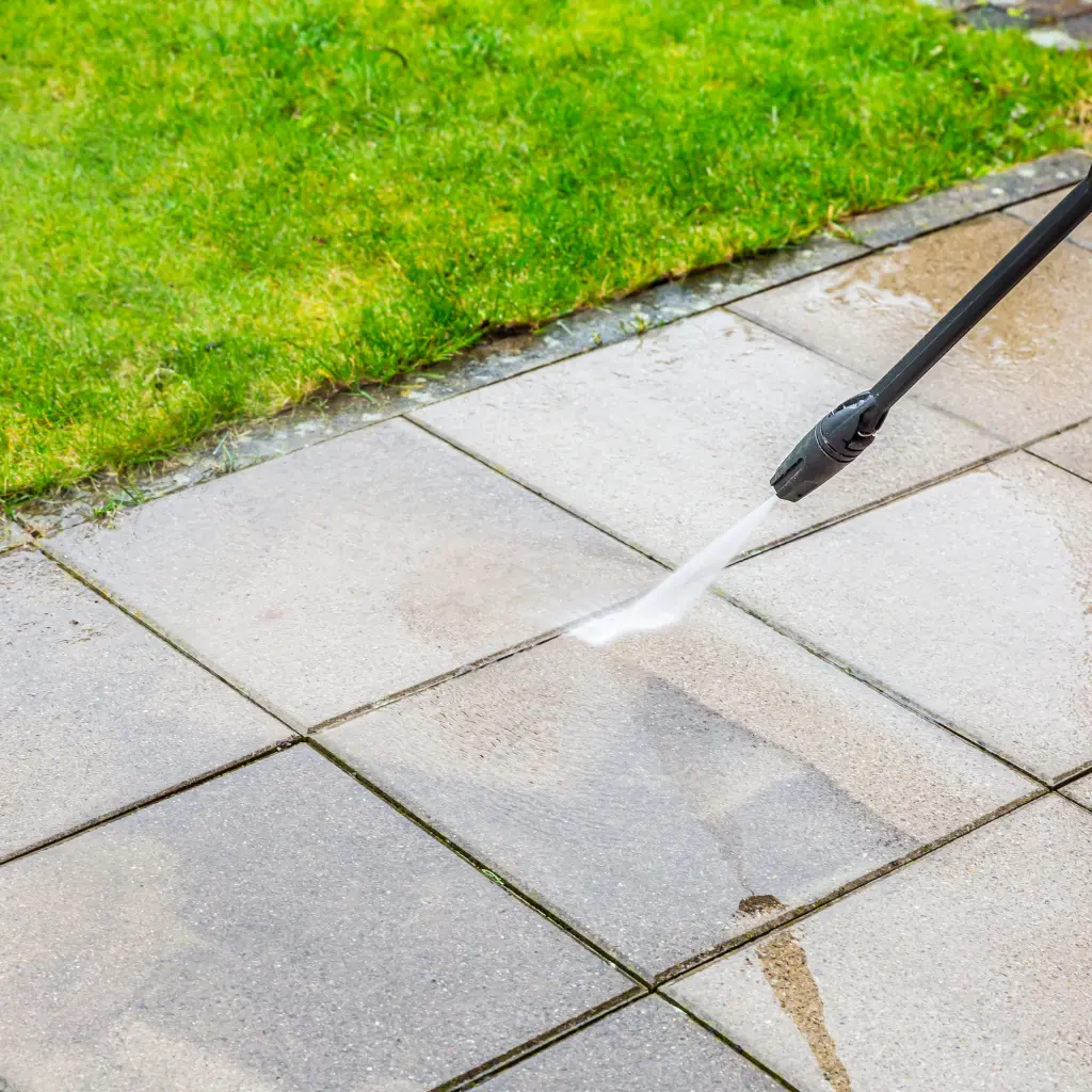Exterior Cleaning You Can Trust in Santa Clarita
